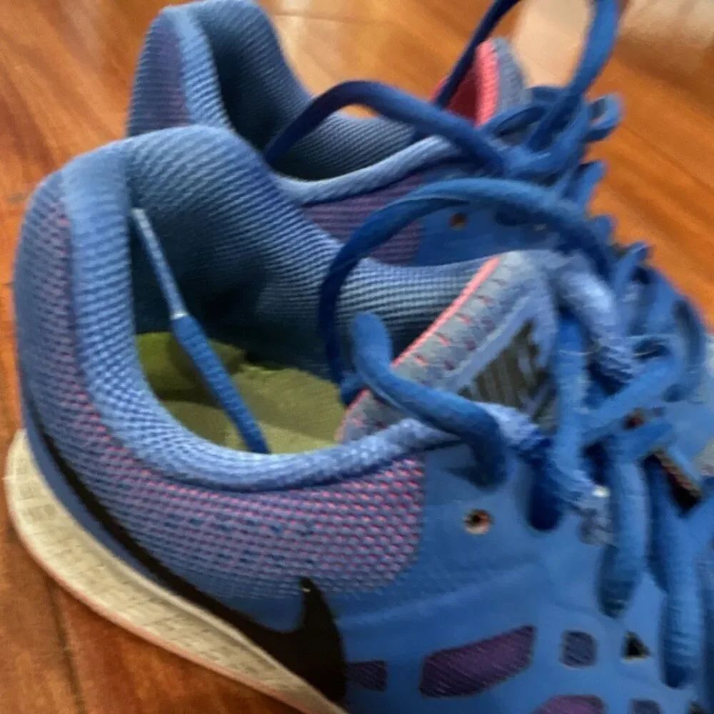 Nike women’s Blue Gray Black Low Top Lace-Up Mesh Running Sneakers size 7.5 - Picture 4 of 14